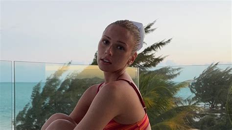 Emma Pritchard Stuns In Vibrant Orange Striped Bikini In Turks And Caicos