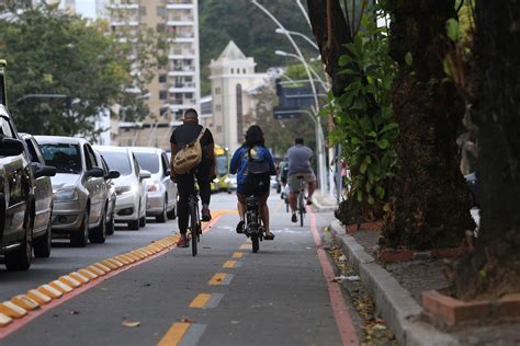 Projeto Em Niter I Re Ne Crian As Para Irem De Bike Para A Escola