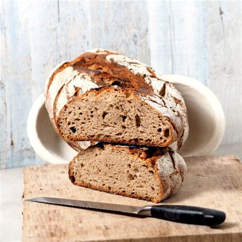 Brot Backen Mit Roggenmehl Und Sauerteig Mediafirepower