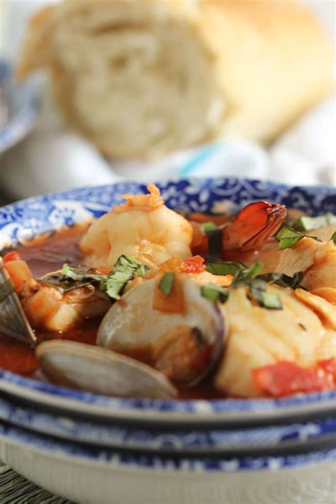 Easy Seafood Cioppino The Suburban Soapbox