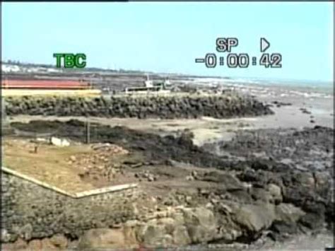 Tsunami At Kanyakumari Tamil Nadu India Boxing Day 2004 Video 1