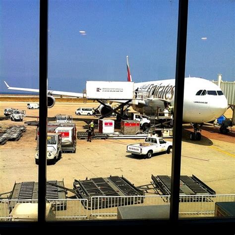 Rafic Hariri International Airport (BEY) - Airport in Beirut