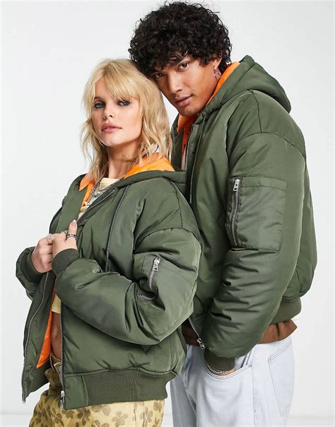 Бомберы Alpha Industries в Москве, купить мужские куртки Alpha Industries