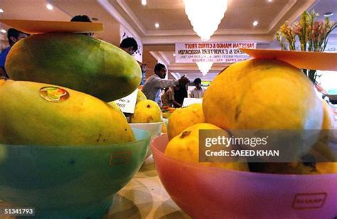 Pakistani Mango Photos and Premium High Res Pictures - Getty Images