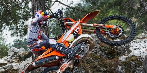 Gruppo Ferrando Ktm Presenta Una Nuova Categoria Di Moto Hardenduro