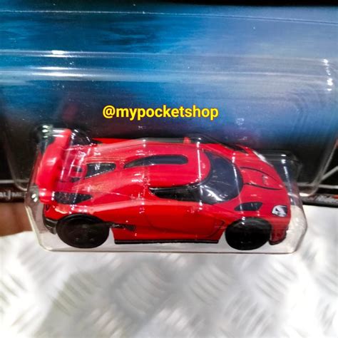 Hot Wheels KOENIGSEGG AGERA Red Hotwheels Exotic Envy Hobbies Toys Toys Games On