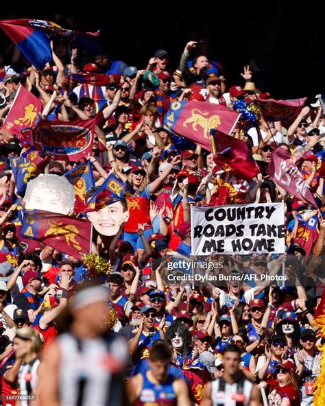 Brisbane Lions Fans Celebrate A Goal During The 2023 Afl Grand Final News Photo Getty Images