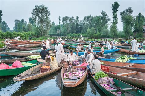 Floating Vegetable Market in Dal Lake, Kashmir on Behance