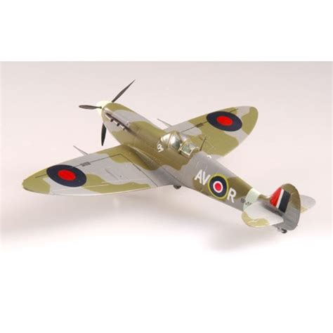 Miniatuur Spitfire Mk V RAF Sqn 121 1942 1 72 Easy Model 37211 In