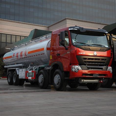 Caminhão Tanque Howo T7h T7s Sinotruk Group