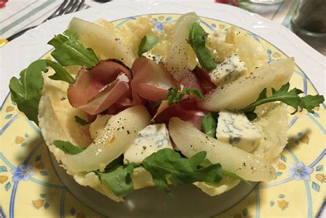 Cestini Di Pere Al Vino Con Gorgonzola E Speck Manjoo