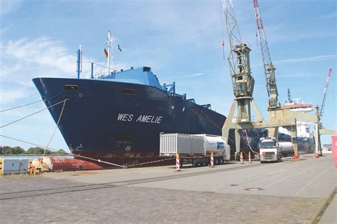 Inside The World S First LNG Containership Conversion