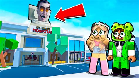 Playing in the WEIRDEST PRIVATE Brookhaven Server! - YouTube