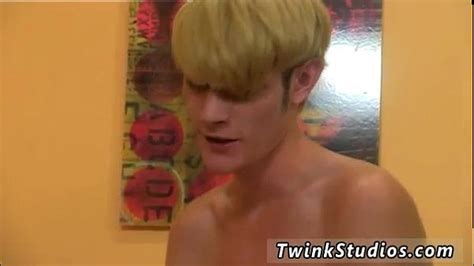 Crotch Grab Videos XVIDEOS