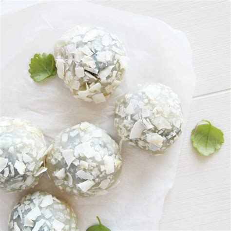 Easy Microwave Coconut Mochi with Black Sesame Filling - All Purpose ...