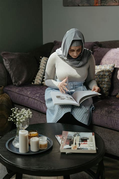 Muslim Books Photos, Download The BEST Free Muslim Books Stock Photos ...