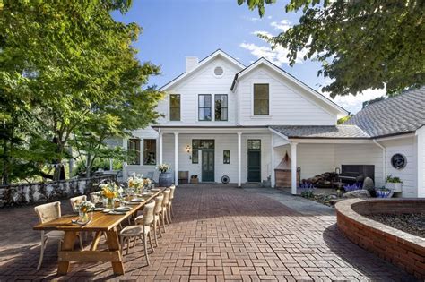 acre napa valley ranch lists   whopping  million