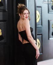 Charlotte Lawrence Sexy Shows Off Her Hot Tits At The Th Annual Grammy Awards In Los Angeles