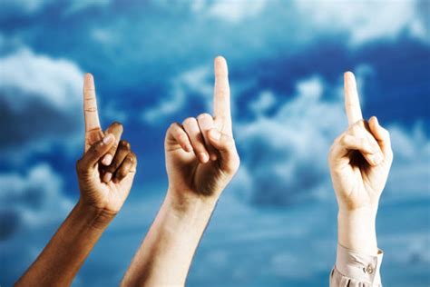 Man Holding Up 3 Fingers Stock Photos Pictures And Royalty Free Images