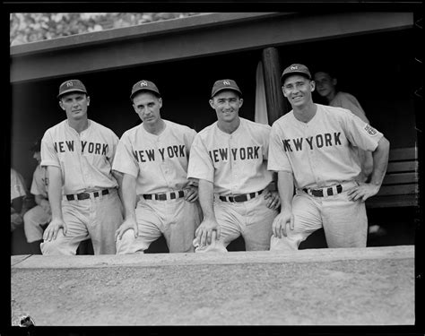 Yankees Uniform History