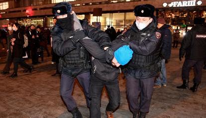 Proteste In Russia Contro La Guerra Oltre 1700 Arresti