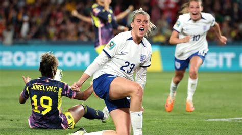 Lioness Alessia Russo nominated for prestigious hometown award - BBC News