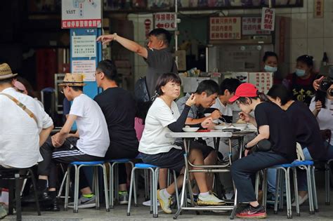 專訪龍應台：這樣的時代不可能有《野火集》，但會有《大武山下》｜天下雜誌