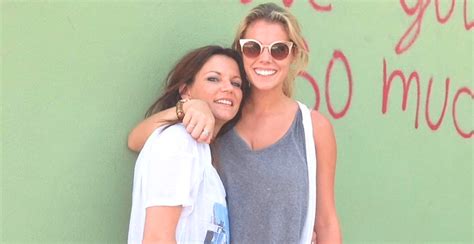 Martina Mcbride Shares Sweet Photos In Honor Of Oldest Daughter S Birthday