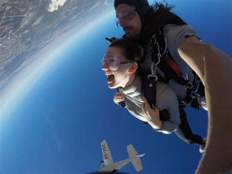 Best Places To Tandem Skydive Around The World Bigwave Skydive