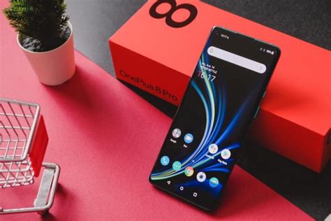 OnePlus 8 8 Pro 8T E 9R Iniziano A Ricevere L Aggiornamento 12 Del