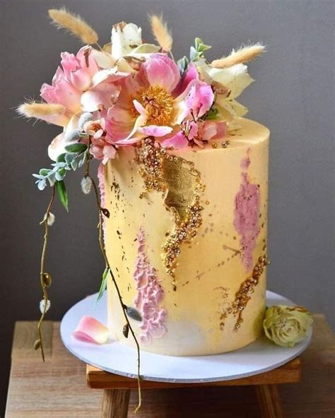 Pin By Maria Ofelia Calvo On Tortas Bellas Creative Cake Decorating