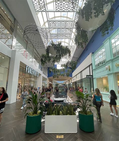 5 Of The Best Malls In Houston