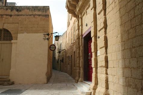 Photos of Architecture in Malta - Malta Travel Guide, Travel Guide ...