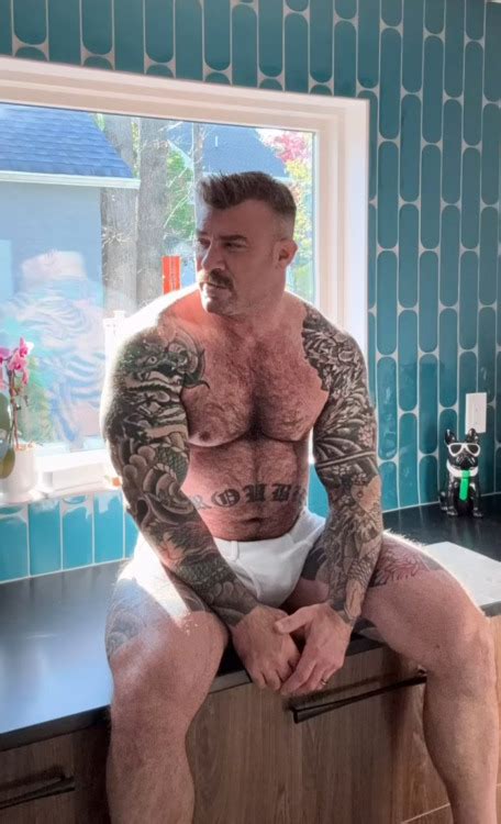 Mature Masculine Men Tumblr Tumbex