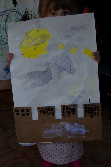 Weekdays from scratch: Full Moon Art