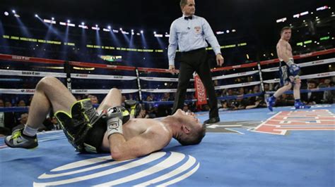 Liam Smith Loses His Wbo Light Middleweight Title To Saul Alvarez In Texas Eurosport