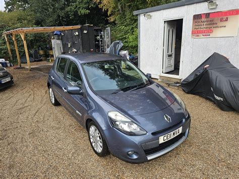 Renault Clio DYNAMIQUE TOMTOM VVT MMRM Cars Ltd