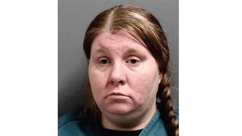 Woman Wanted On Arrest Warrant Out Of Washington County