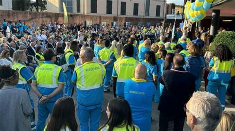 Servizio Civile Alla Misericordia Di Lucca 27 Posti Disponibili