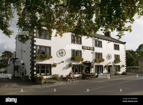 The New Inn Clapham Yorkshire Uk Stock Photo Alamy