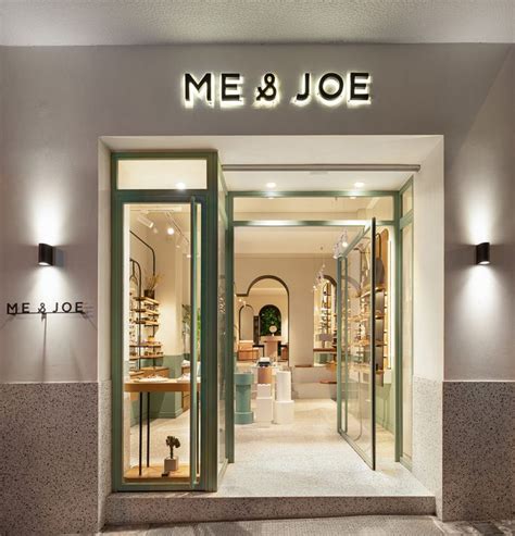 Me Joe Flagship Store In Thessaloniki Urban Soul Project