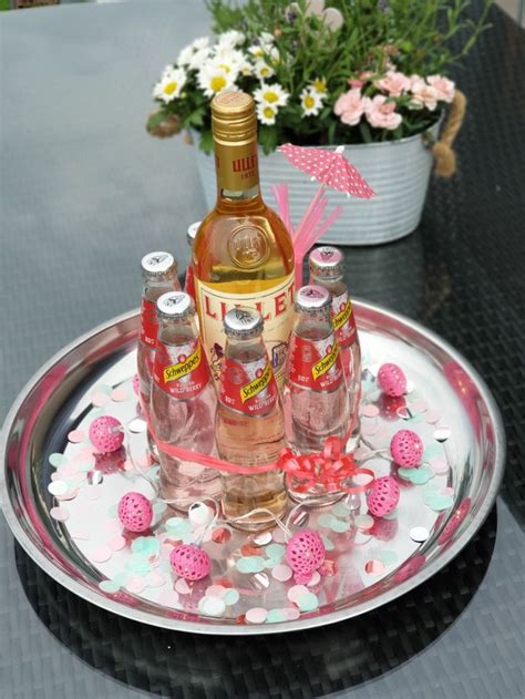 Lillet Wild Berry Als Geschenk Geschenke Geburtstagsgeschenk Alkohol