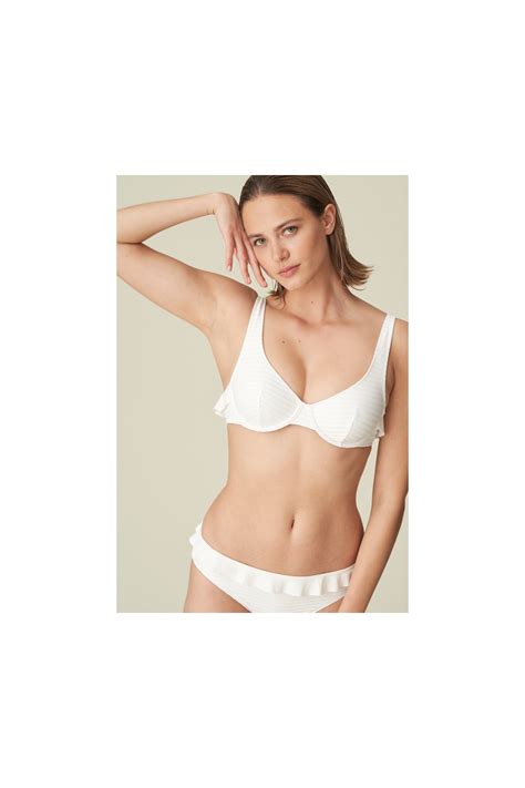 Bikini blanco volantes triangulo compra baño en Unas1 con Descuentos