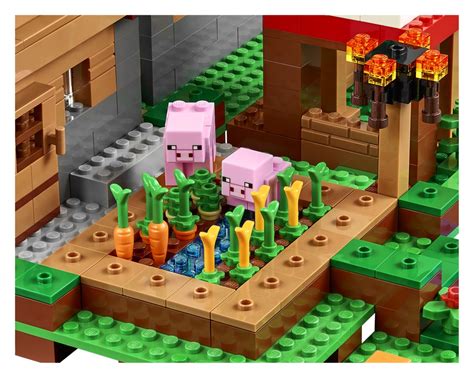 Pictures of Lego Minecraft The Village Set | POPSUGAR Family