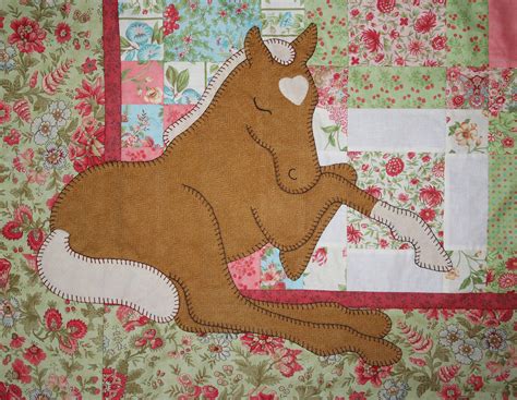 Palomino Dreams Baby Quilt Pattern -- Horse Quilt Pattern - Quilt Patterns