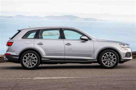 2020 Audi Q7 Review - Autotrader