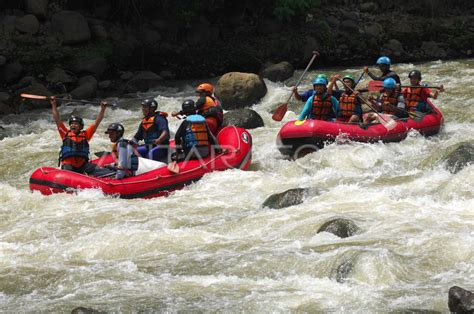 WISATA ARUNG JERAM ANTARA Foto