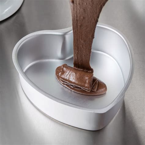 Wilton Heart Pan 6 X 2 WebstaurantStore