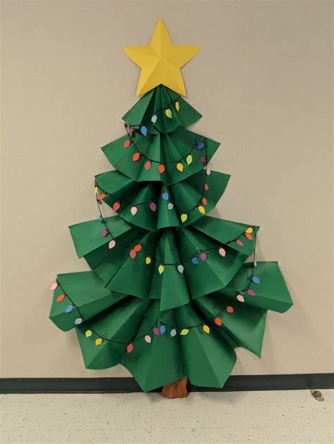 3-D Christmas tree bulletin board. | Wall christmas tree, Classroom ...