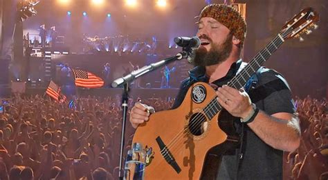 Zac Brown Leads Patriotic ‘Chicken Fried’ Sing-A-Long At Sold-Out Show ...